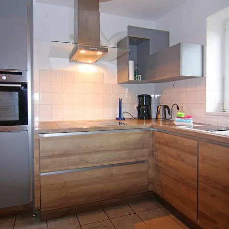 Complex Schuldt, Apartman *