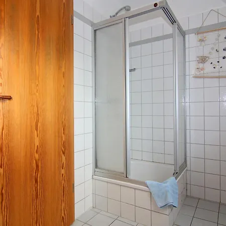 Complex Schuldt, * Behrensdorf