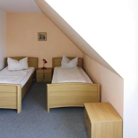 Complex Schuldt, * Behrensdorf